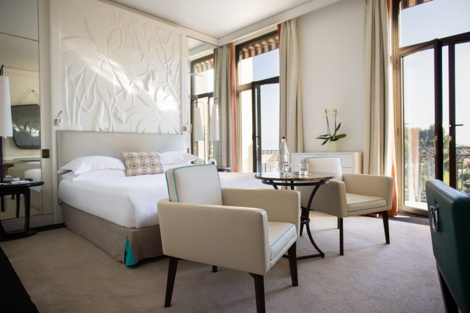 Deluxe vue mer et jardin avec balcon