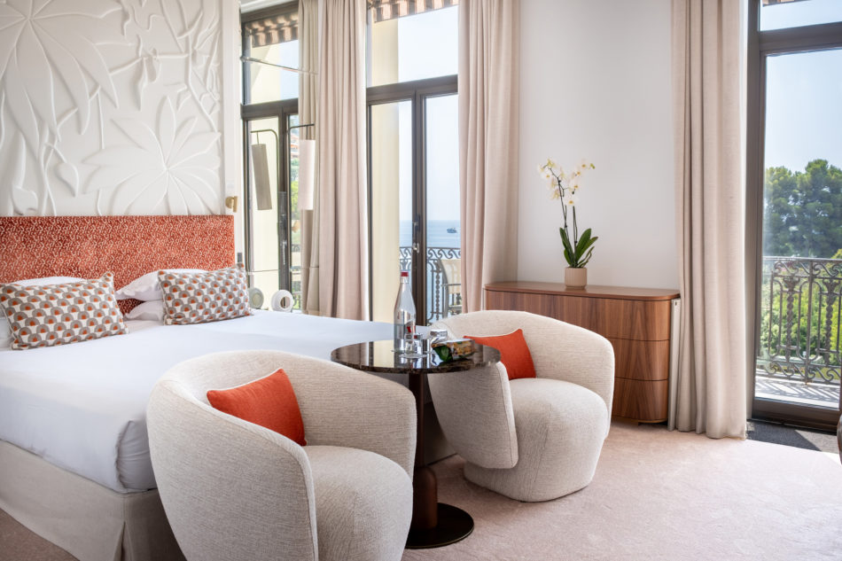 Deluxe vue mer et jardin avec balcon